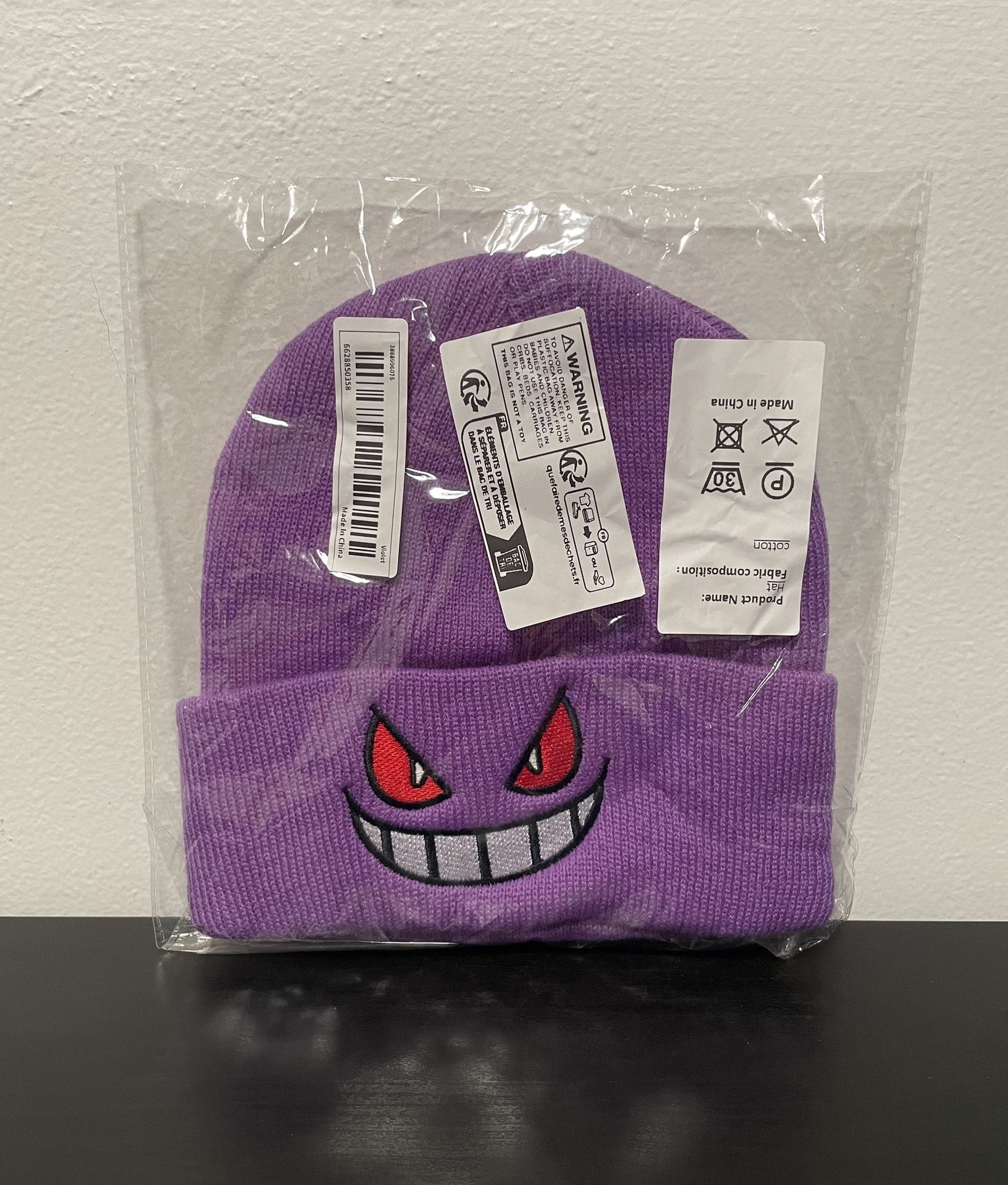 Gengar Beanie NEW SEALED Pokémon Purple Hat Unisex Rolled Embroidered