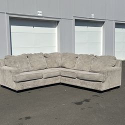 Brown Ashely Sectional 🛋️