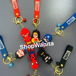 Marvels Keychains Batman Spider-Man 