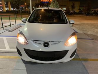 Mazda 2 2014