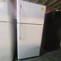 Apartment Refrigerator Kenmore Fully Functional Yes it works