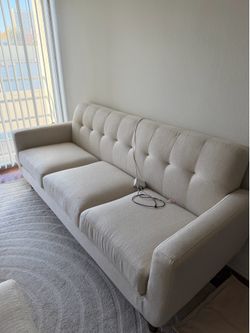 Couch / Sofa