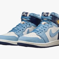 Air Jordan 1 Retro High OG 'University Blue/University Gold' for woman’s