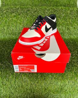NIKE DUNK LOW EMB🔥