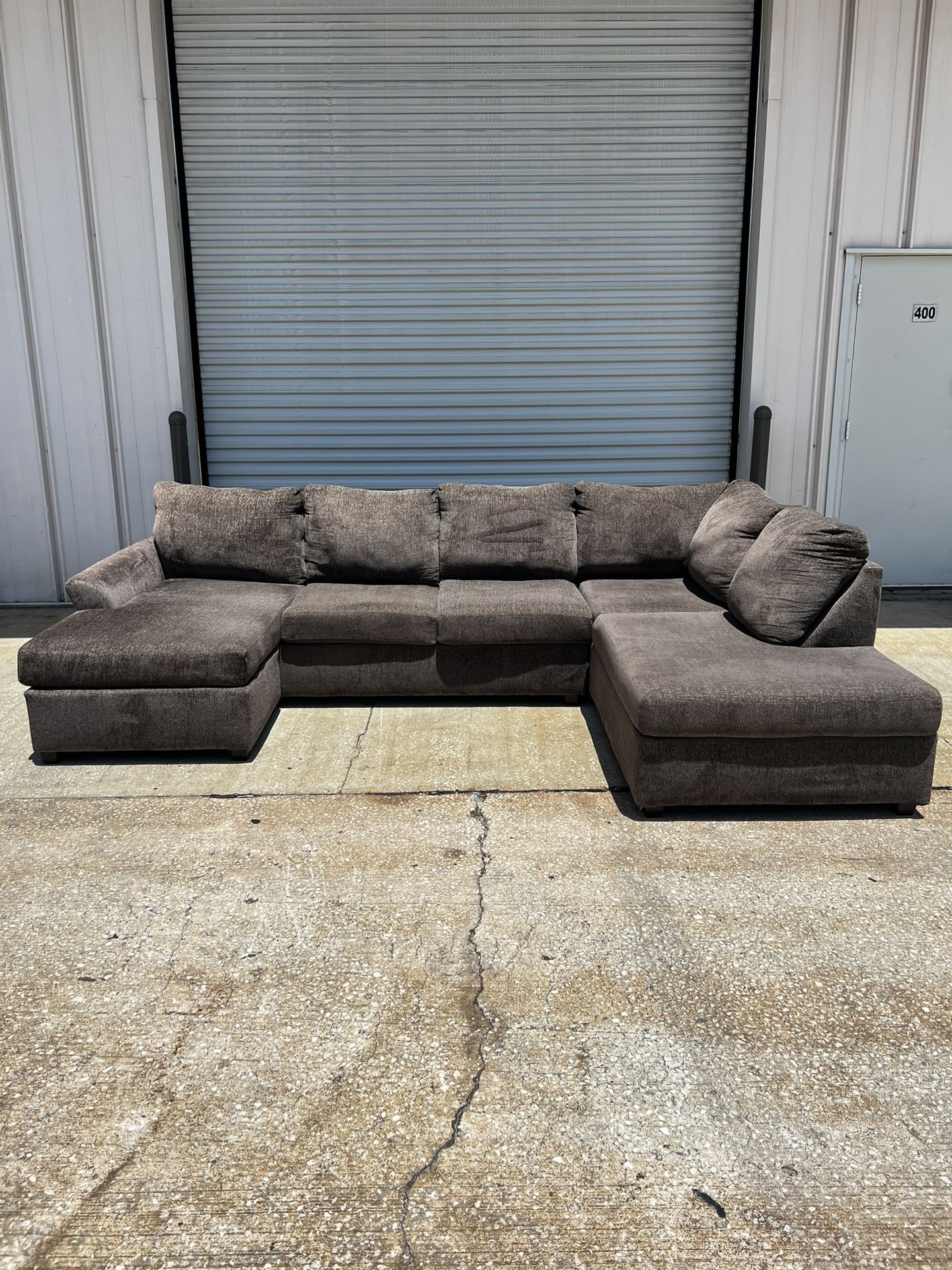 U-Shaped Sectional Couch
