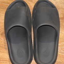 Yeezy Slides