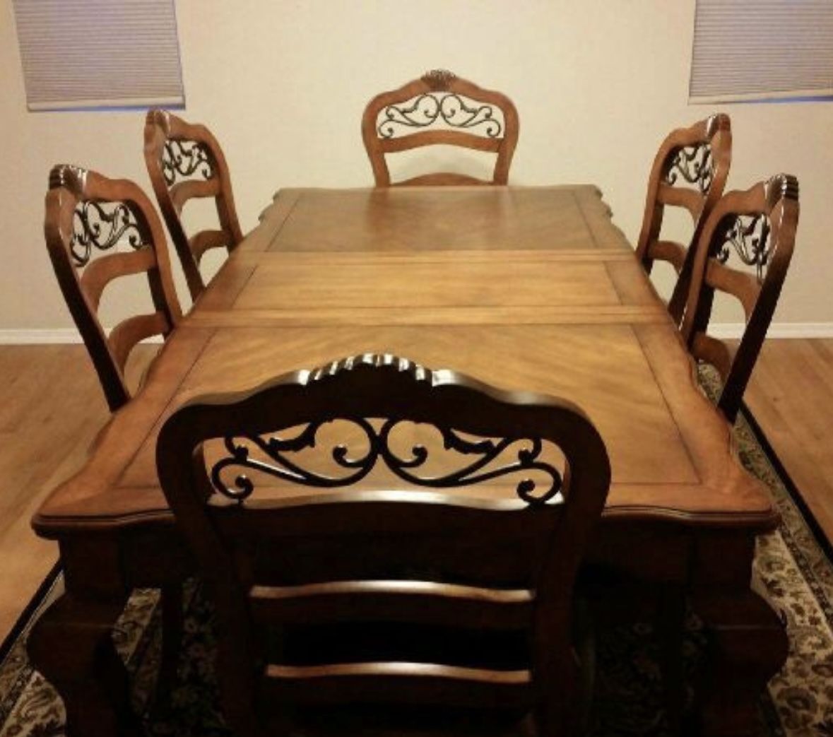 Dining Table And Chairs For 6