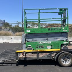Scissor Lift 
