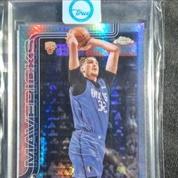 2025 topps chrome cooper flagg refractor