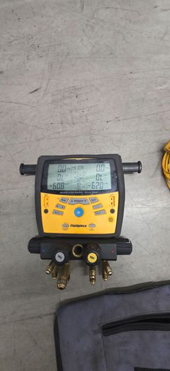 Fieldpiece manifold 4port gauge
