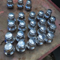 Lug Nuts