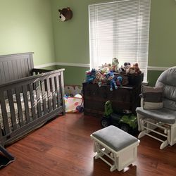 Rocking chair with rocking foot rest