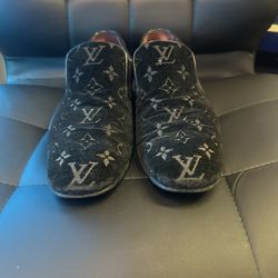 Men’s shoes. Louis Vuitton, Jimmy Choo, Giorgio Armani, Christian Dior, Dolce & Gabbana, Porsche, Ferragamo, Giuseppe Zanotti, Versace, Todd, Zegna, a