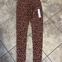 New Women’s Xs Leggings 
