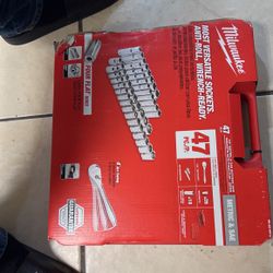 Milwaukee Brand New 47 Piece Sealed 
