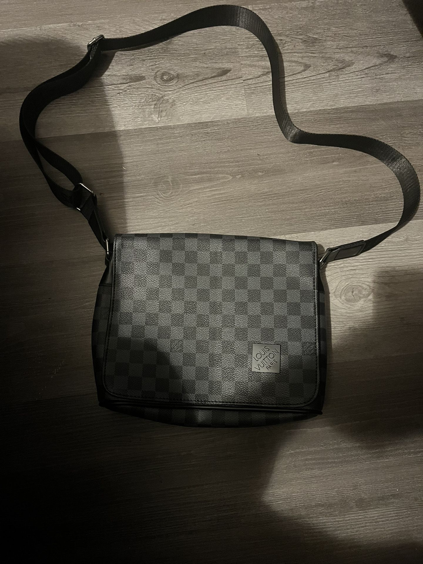 Louis Vuitton Man Messenger Bag
