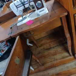 Sewing Machine 