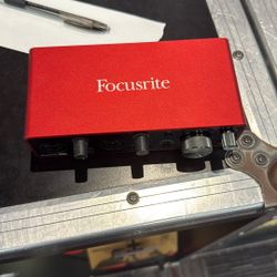 Focusrite 2i2