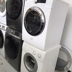 COMPACT WASHER AND DRYER