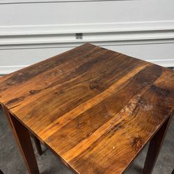 Table and Barstools (4)