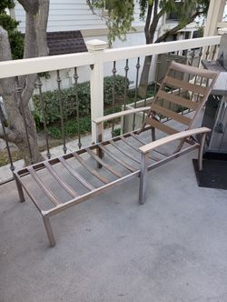 Patio Lounge 