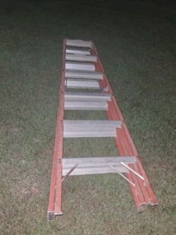 Louisville Ladder 6 ft Fiberglass Twin Step, FM1406HD, Type IAA, 375 lbs - Stepladders - https://offerup.com/redirect/?o=QW1hem9uLmNvbQ== https://offe