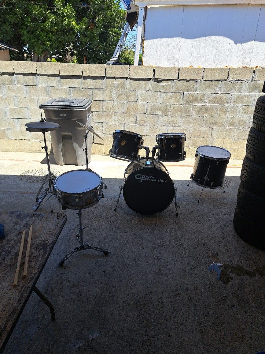 Drum Set 5 Piece Groove Percussion