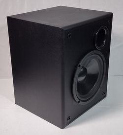 Yamaha SW-4 Powered Subwoofer