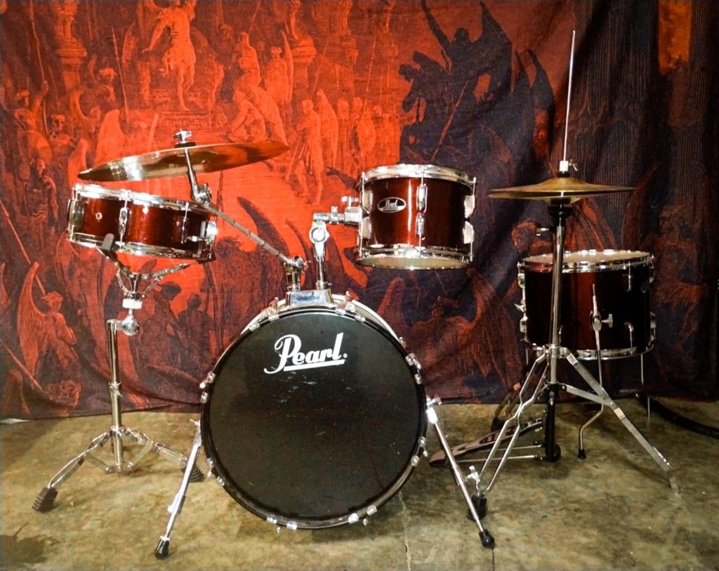 Pearl Roadshow Drum Set 4 Piece 