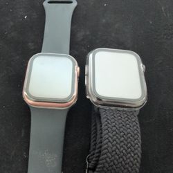 Locked - 2 Apple Watches SE 40mm / Series 6 44mm