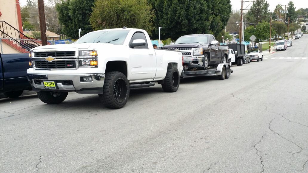 world auto transport /need a tow