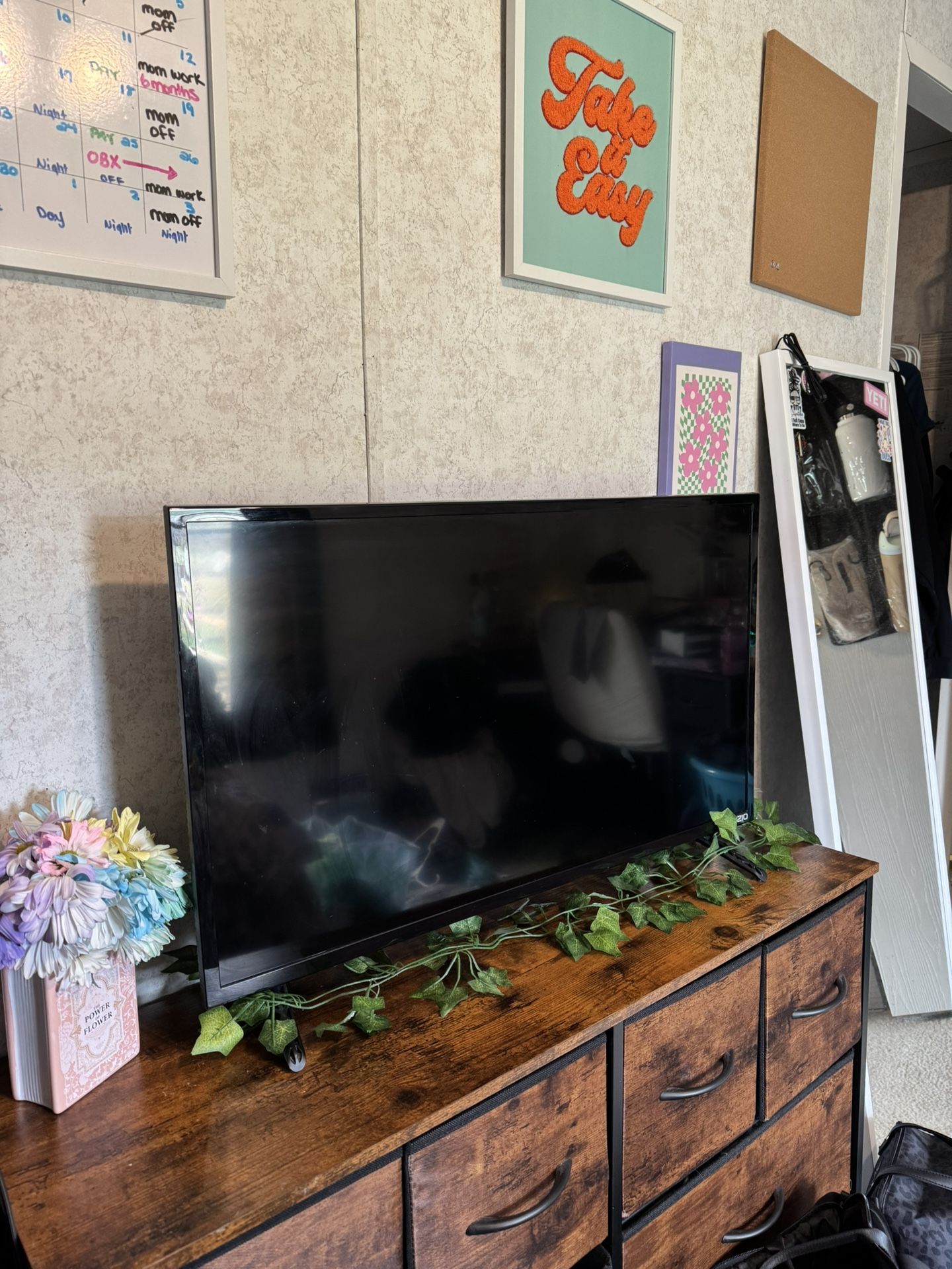 32” Vizio TV w/ Fire Stick + Remote