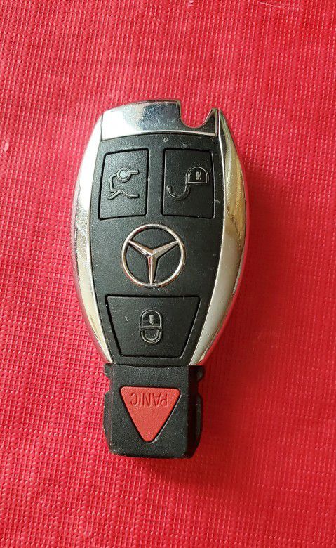 Mercedes Key 