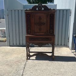 Antique Hutch 39” X 16 1/2” X 74 1/2” Beautiful Carving