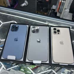 iPhone  12 Pro Max. 128 GB UNLOCKED 