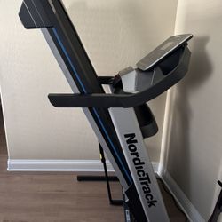 NordicTrack EXP 7i Treadmill