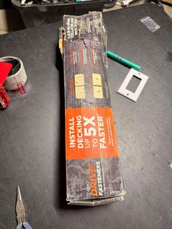 CAMO #7 x 2-3/8-in Wood-to-Wood Deck Screws – Customer Return