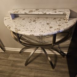 QUARTZ CONSOLE BAR WITH WINE RACK