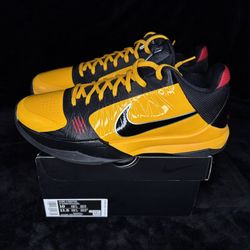 Nike Kobe V Protro - Bruce Lee 2020 - Men’s Size 10 (women’s 11.5)