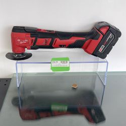 Milwaukee Multi-Tool Cat. 2626-20  W/ M18 Batt.