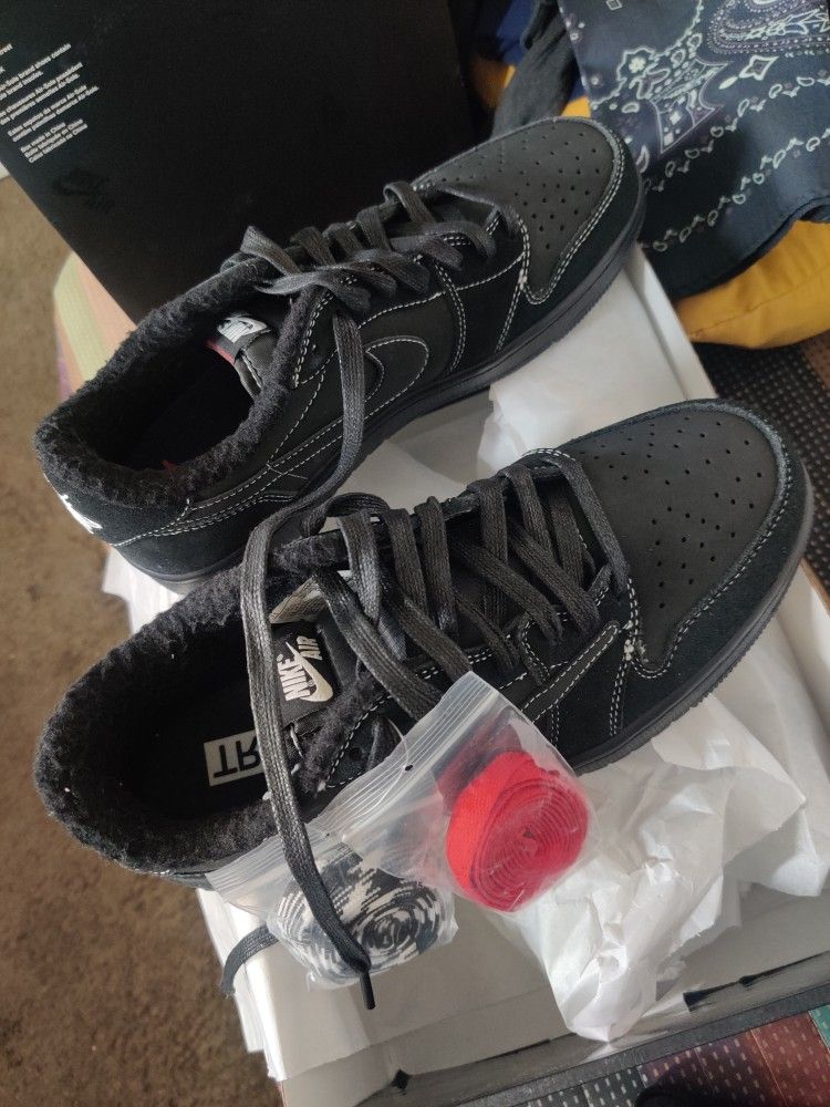 New Air Jordan 1 Phantom Black
