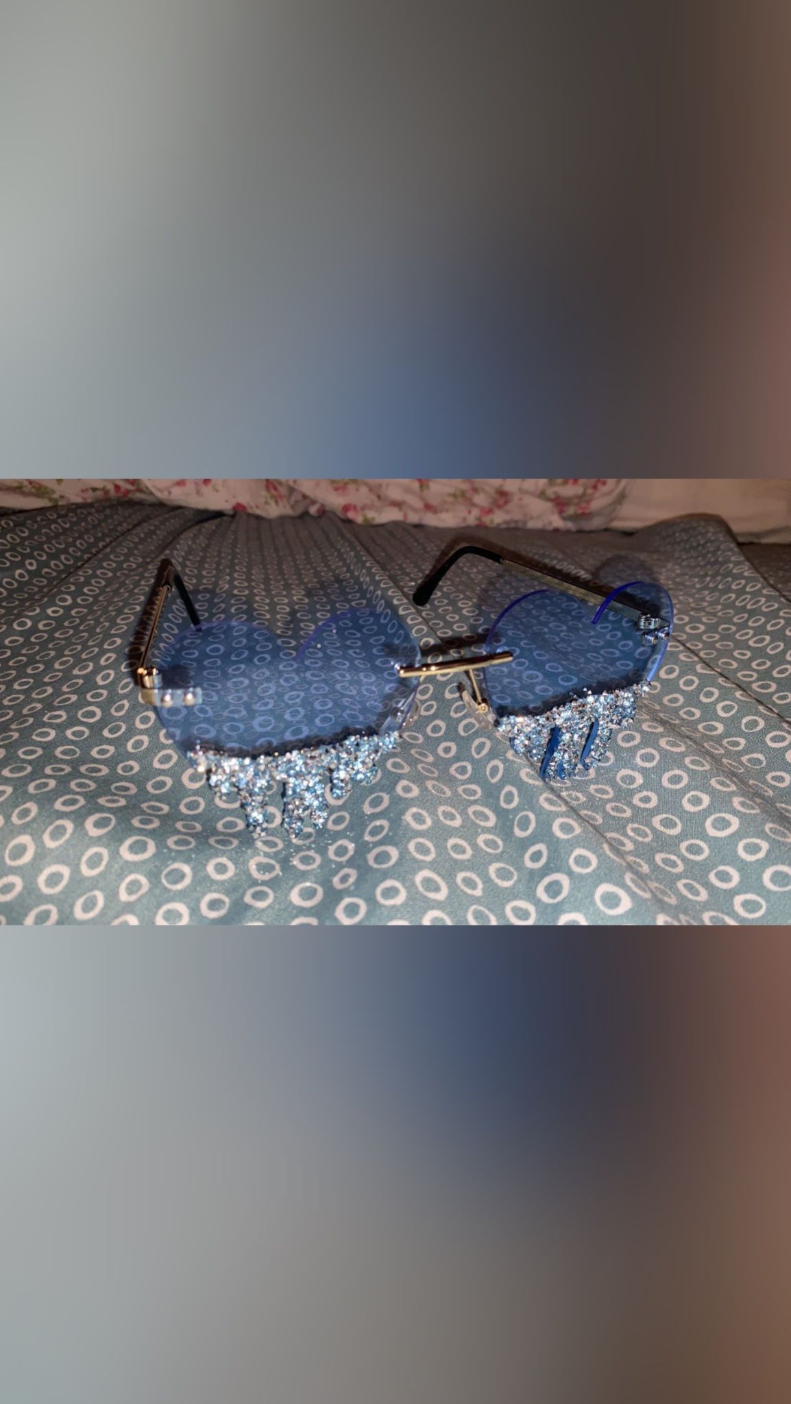 Blue Heart Drippy Sunglasses