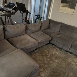 Grey Modular Sectional Sofa (Great Condition)