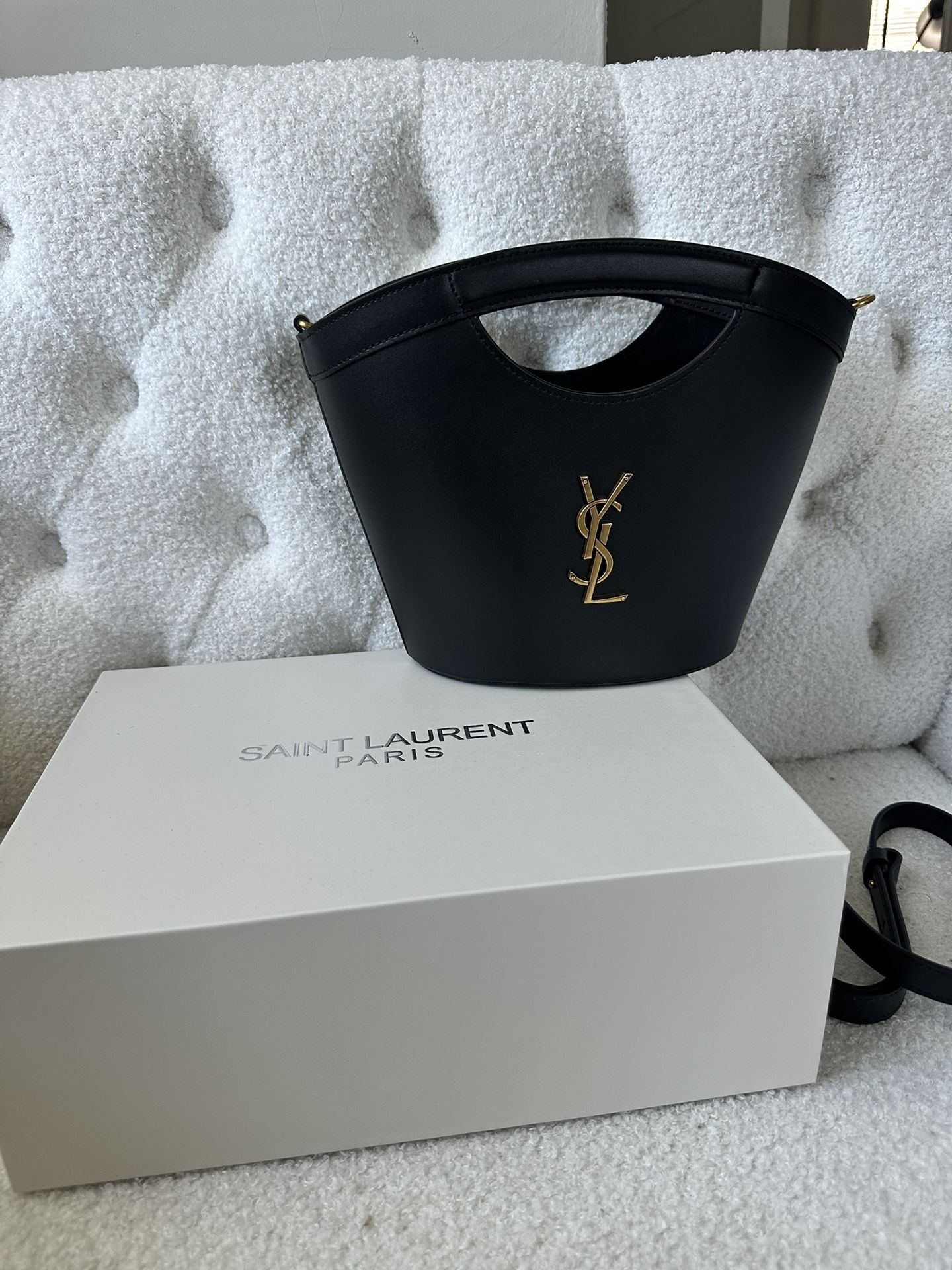 Black Classy Bucket Bag