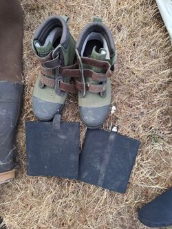 Waders boots