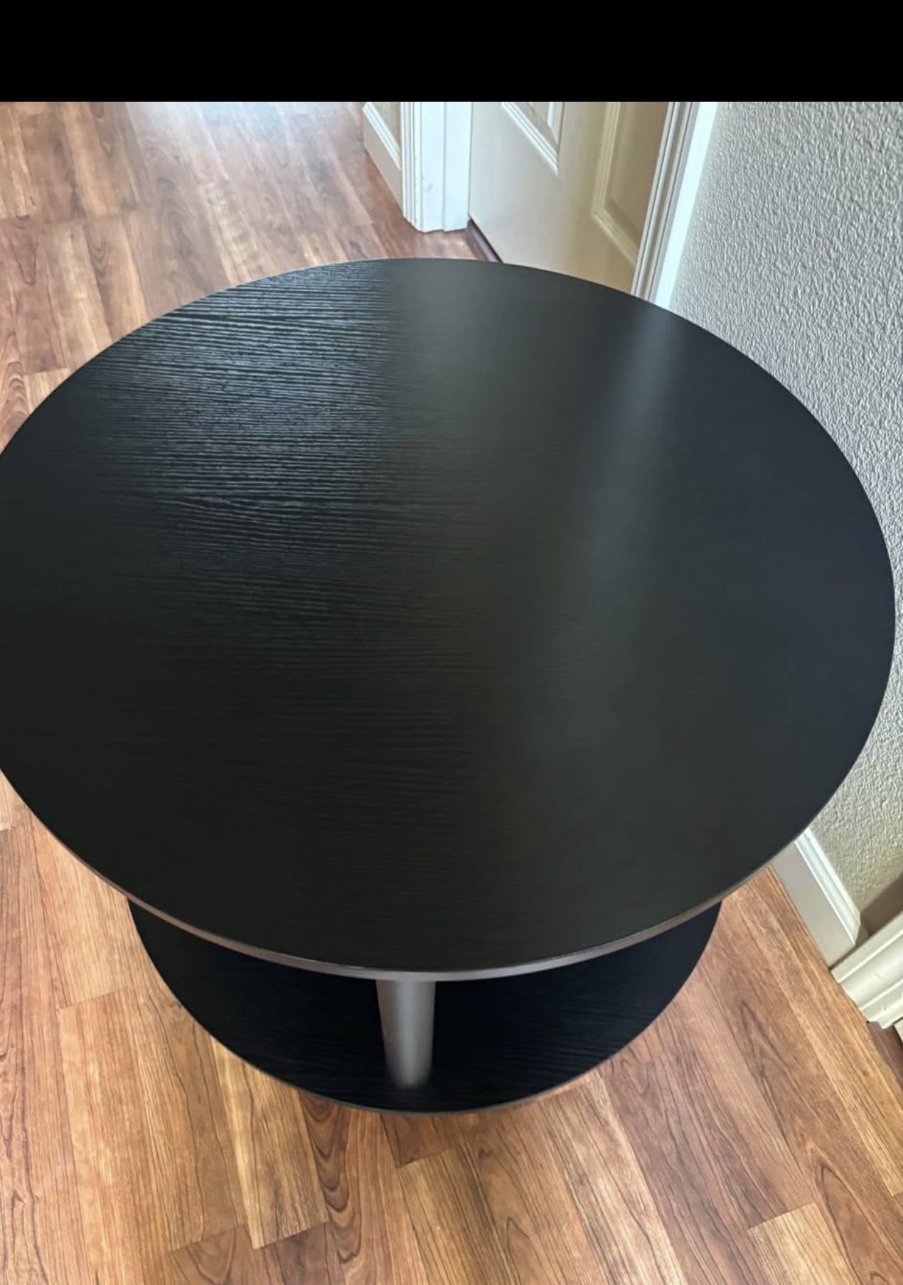 Round Side Table 