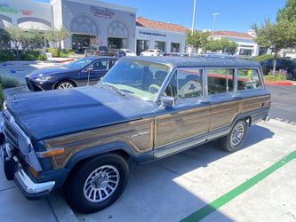 1989 Jeep Grand Wagoneer
