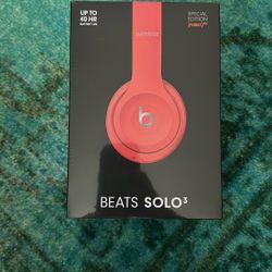 New - Still In Factory Sealed Box- Beats Solo 3 In Citrus Red