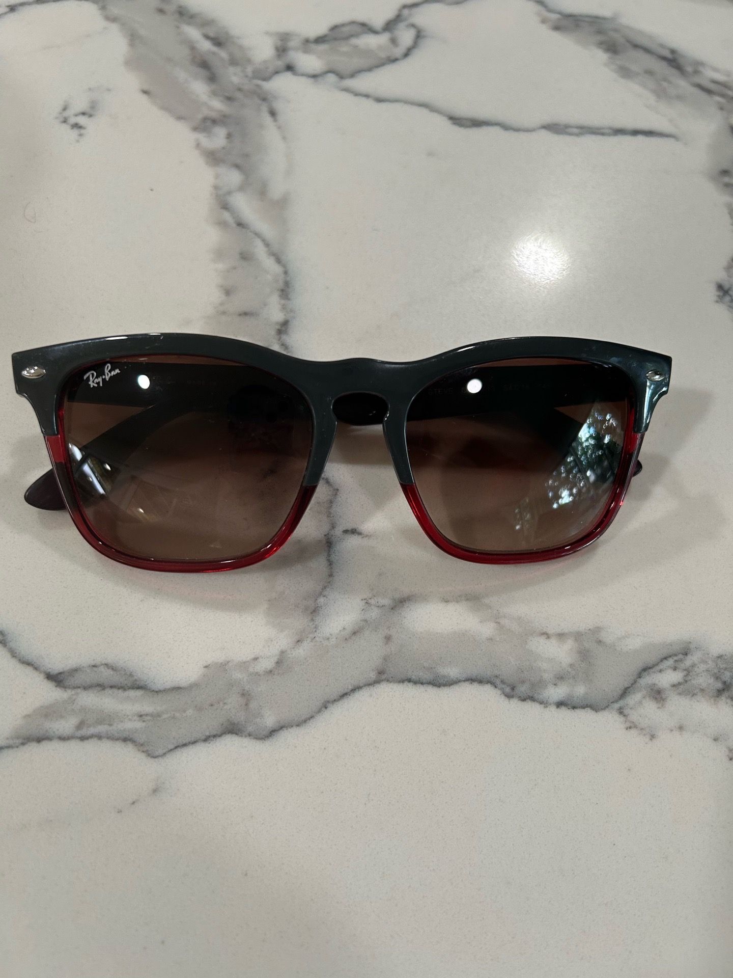 Ray-Ban Women’s sunglasses