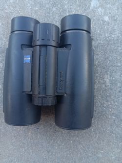 ZEISS
